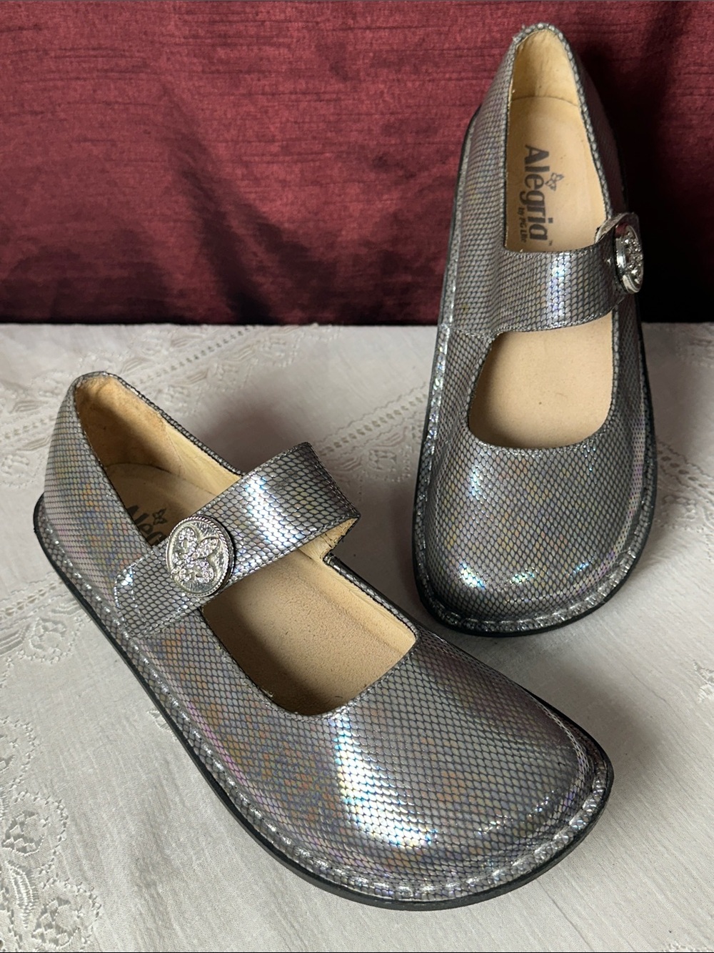Alegria Paloma Mary Jane EU 39 / US 9 Silver Holo Snake ✨